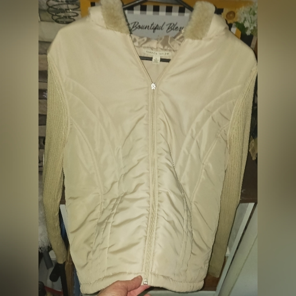 Vintage Carolyn Taylor Puffer/sweater jacket with hoodie/Sz XL